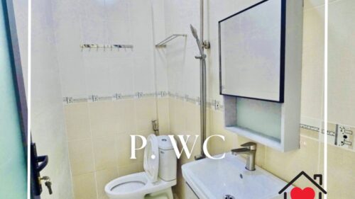 Khu WC Nhà Phạm Qúy Thích Tân Phú