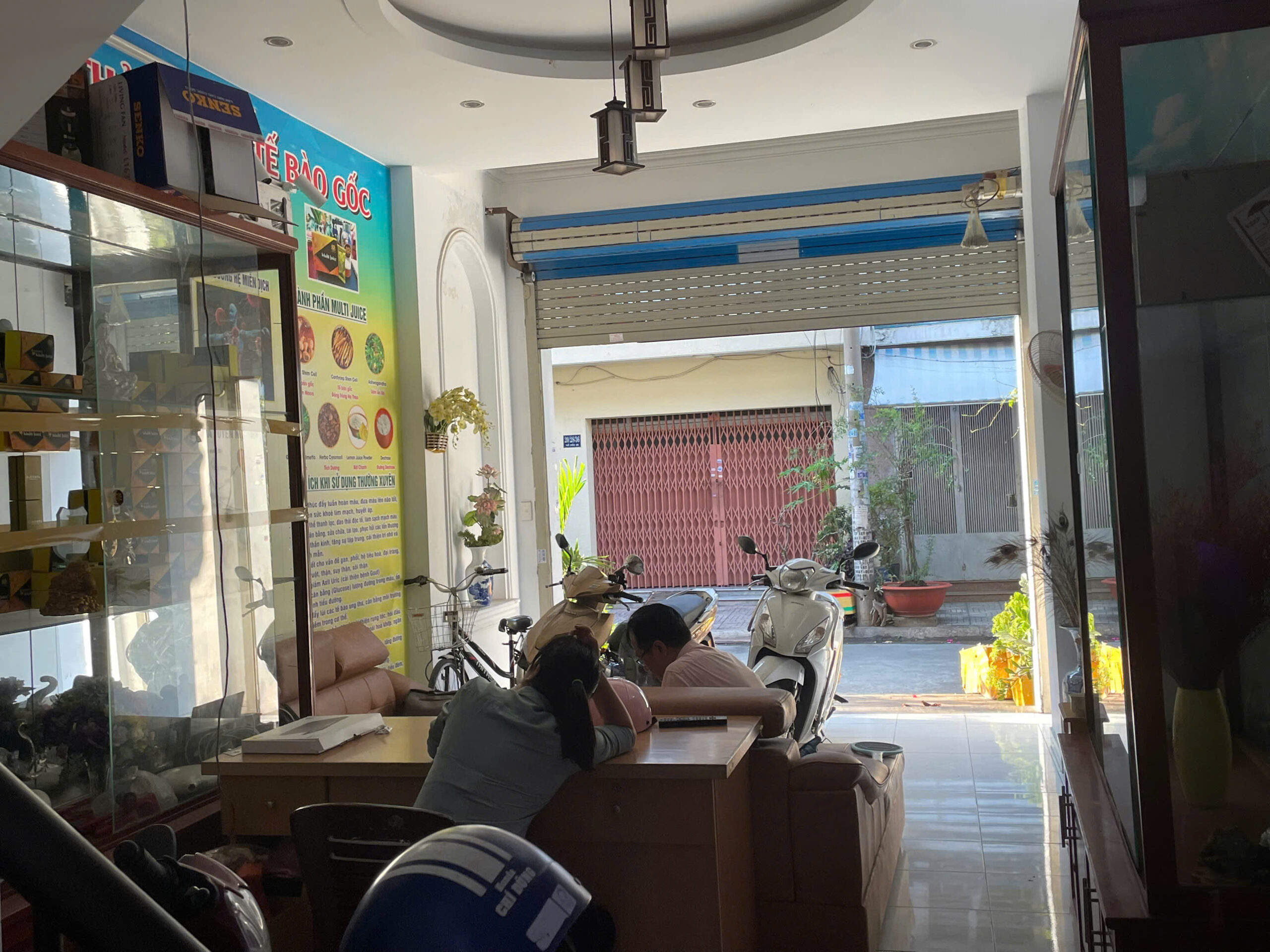 Nhà có ô tô vào tận nơi Tân Phú