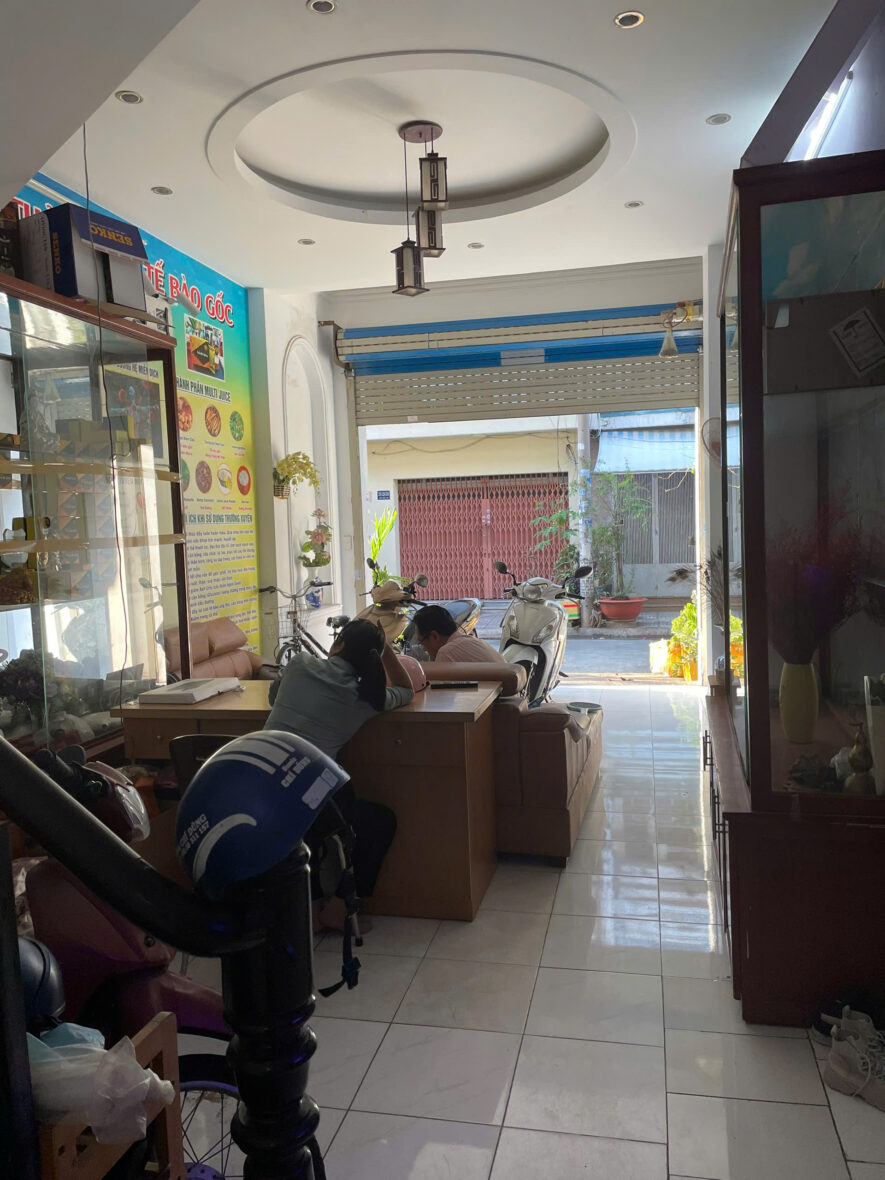 nhà phân lô ô tô vào nhà Hồ Đắc Di