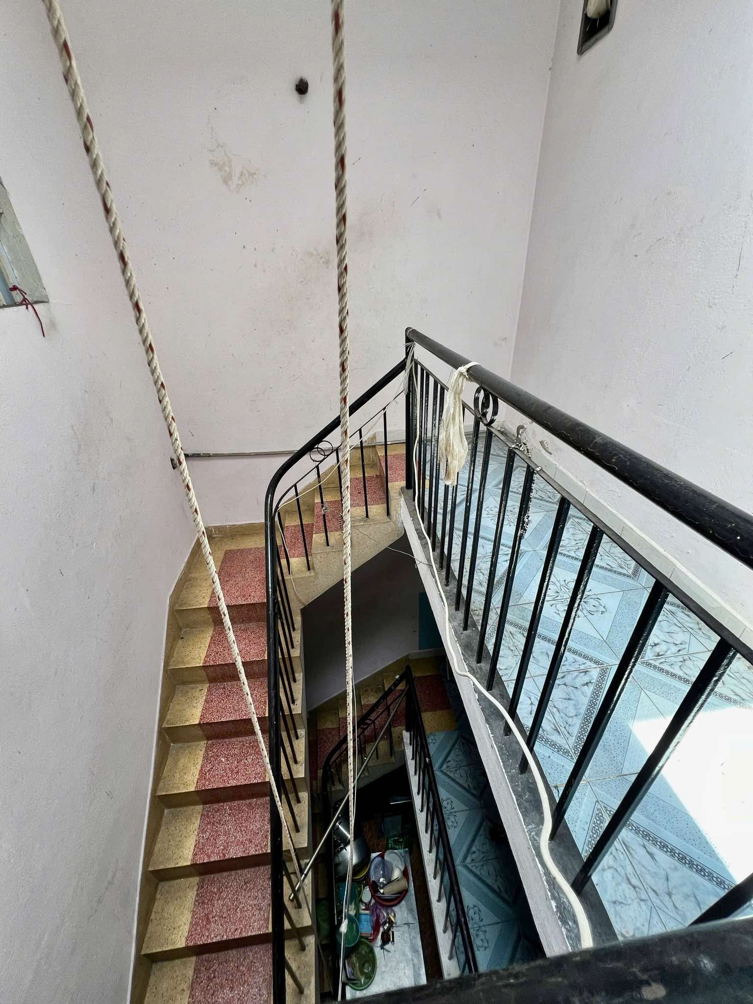 Nhà 3 tầng chính chủ Tân Phú