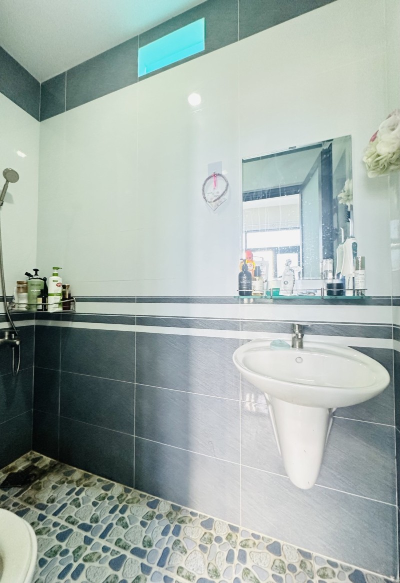 liên hệ mua nhà chính chủ Tân Phú không qua trung gian
