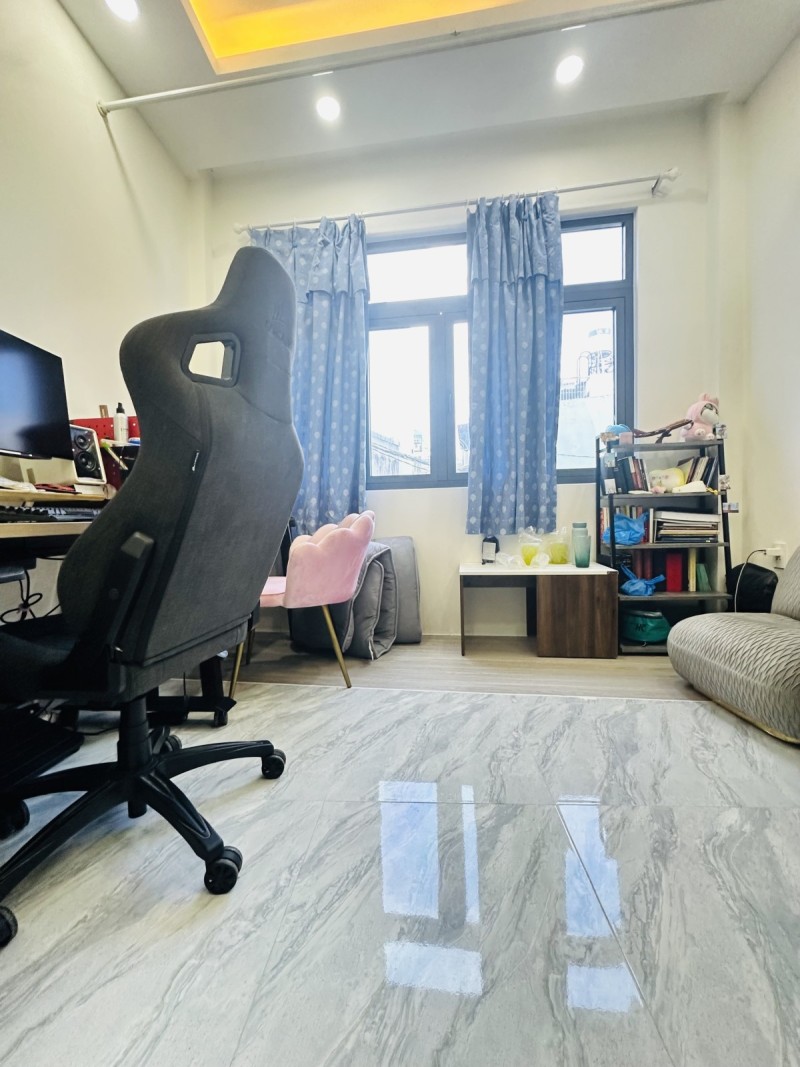 nhà 3 tầng Tân Phú thích hợp gia đình nhỏ