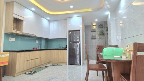 bán gấp nhà phố Tân Phú SHR