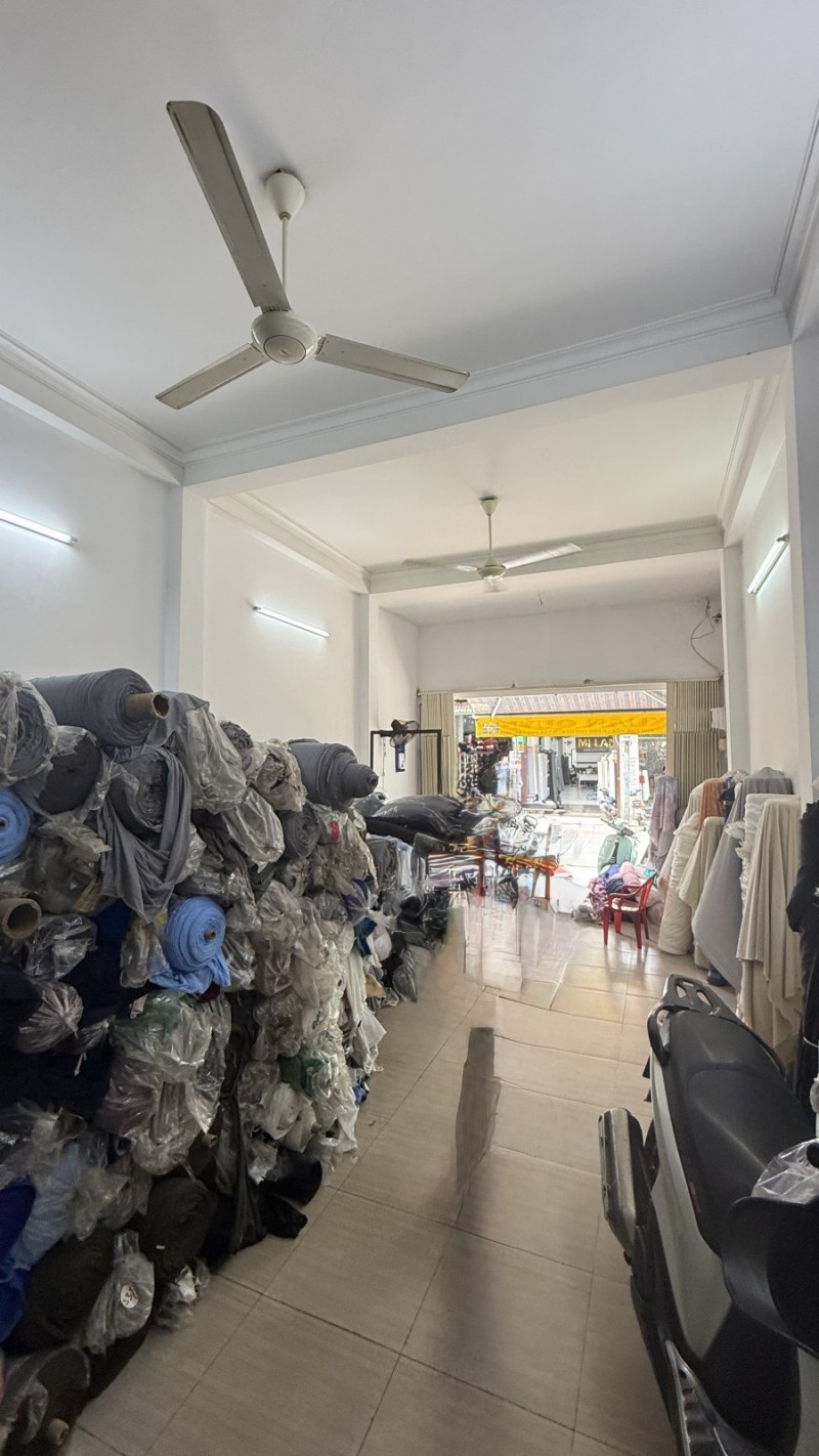 bán nhà Trịnh Đình Trọng Tân Phú