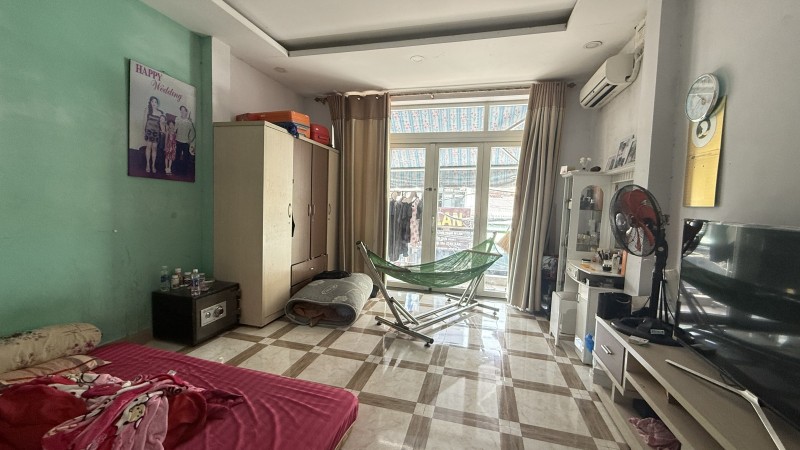 bán nhà Trịnh Đình Trọng Tân Phú