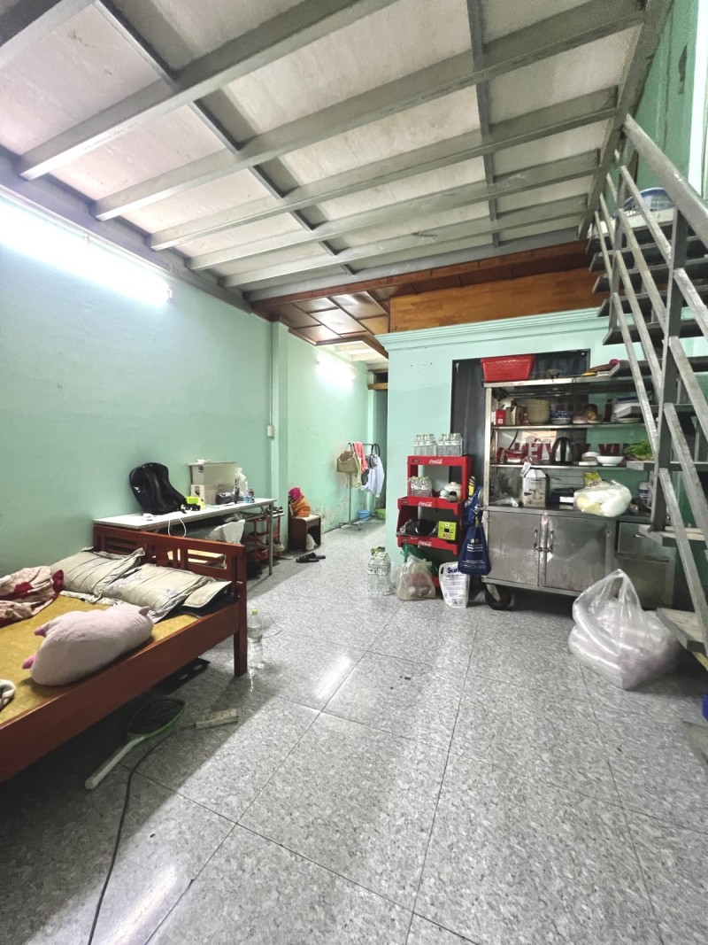 Bán nhà mặt tiền Tân Thắng