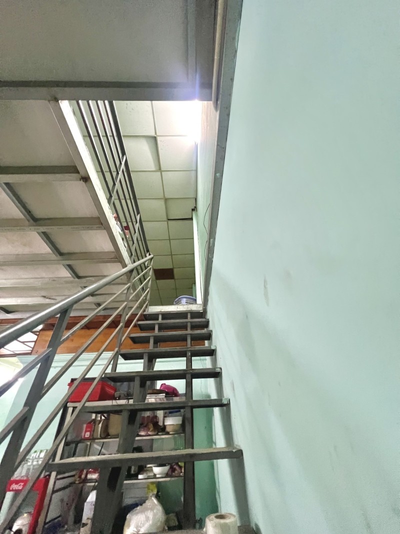 Bán nhà mặt tiền Tân Thắng