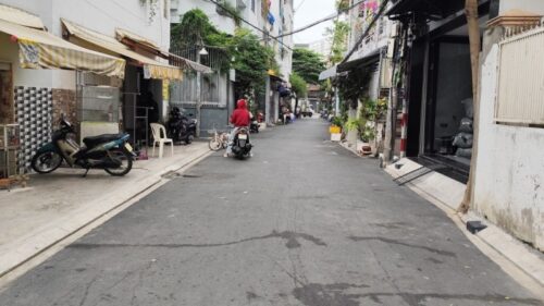 bán nhà Trịnh Đình Trọng Tân Phú