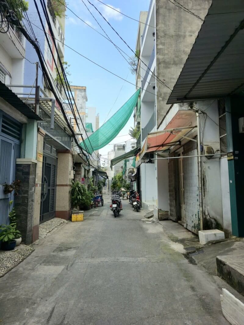 Bán nhà Bờ Bao Tân Thắng Tân Phú