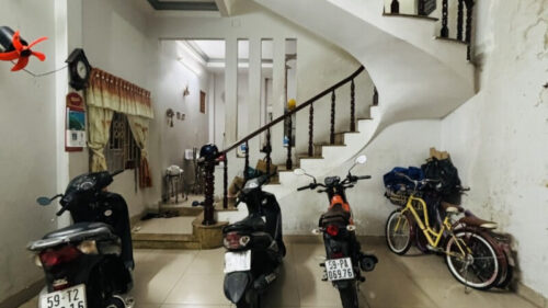 bán nhà Lạc Long Quân