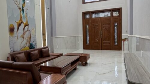 Bán nhà Lê Văn Quới